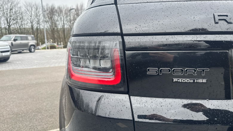 Land Rover Range Rover Sport 2.0 P400e HSE Dynamic Black 5dr Auto Estate